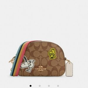 ✨⚡SOLD ✨⚡Coach X Peanuts Mini Serena Snoopy